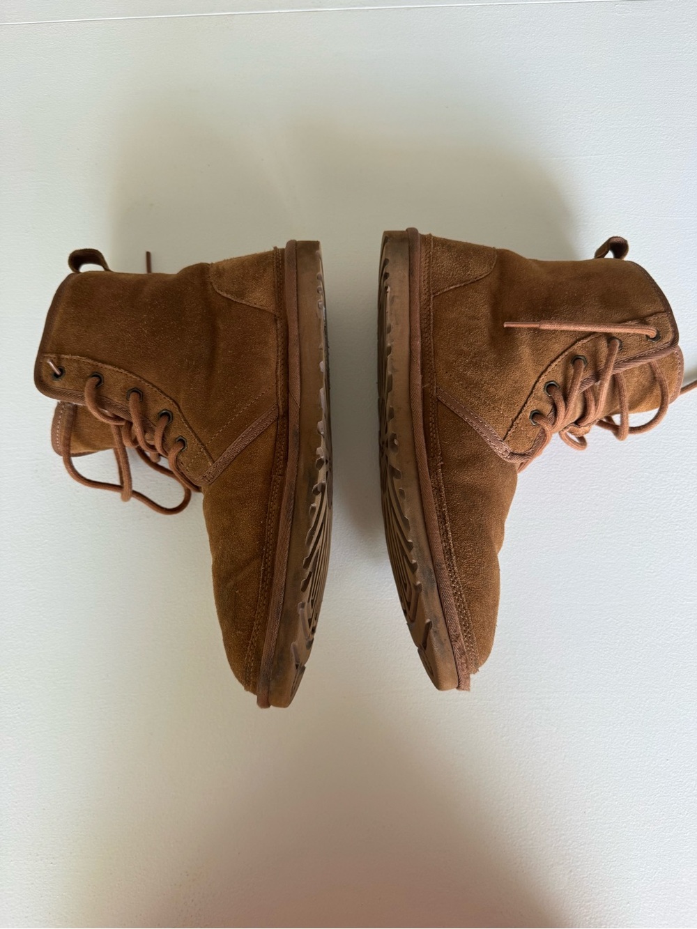 UGG Harkley Chestnut Shearling Lined 1016472 Sheepskin Mid Top Lace Casual Boots - Picture 5 of 13